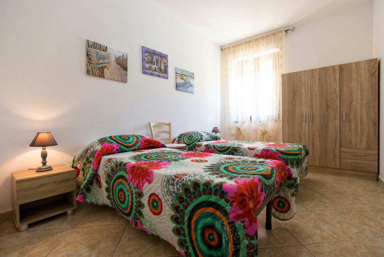 D&V Casa-Sea Apartment อาลเกโร ภายนอก รูปภาพ